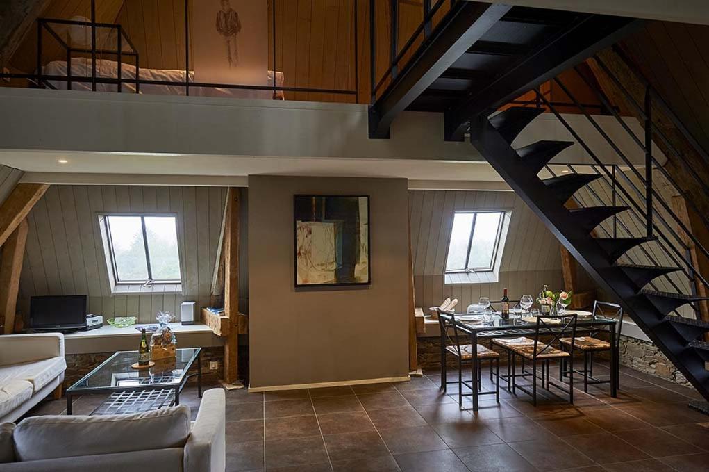 Gite La Passerelle - Manoir Le Plessix Madeuc Corseul Exterior foto